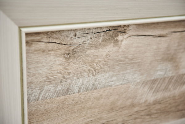 Фото Пенал Мартина в Феодосии по цене 18 370 ₽ от производителя Мебель Маркет, код товара 2000002336518 шт Фото Пенал Мартина от производителя Мебель Маркет в Феодосии по цене 18 370 ₽