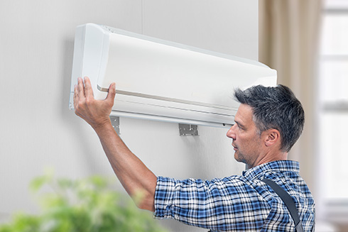 Монтаж кондиционеров от Планета Комфорта в Феодосии Монтаж кондиционеров от Планета Комфорта в Феодосии