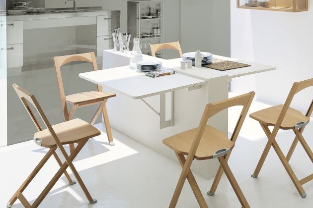 Набор стульев на кухню